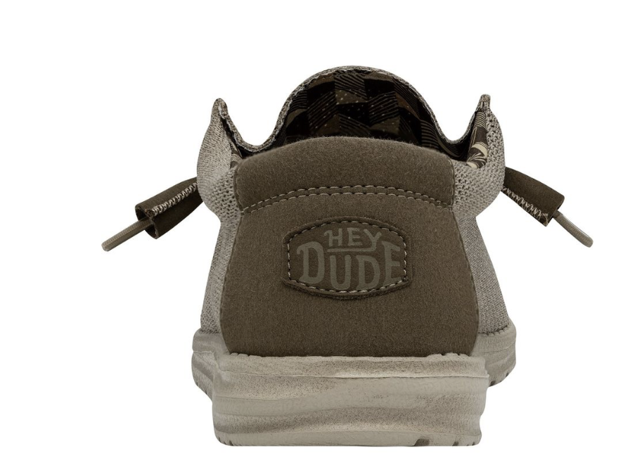 HEY DUDE Beige Wally Sox