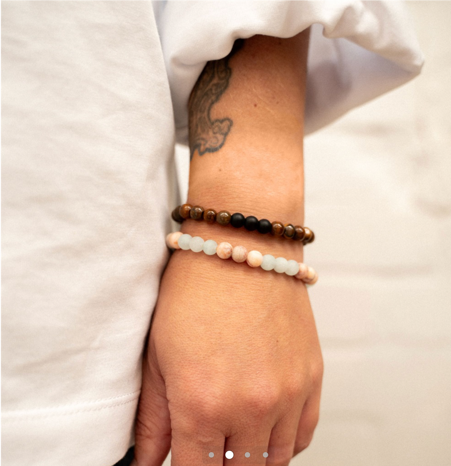 SEKUMPUL NATURAL BEADED BRACELET- NEP-306
