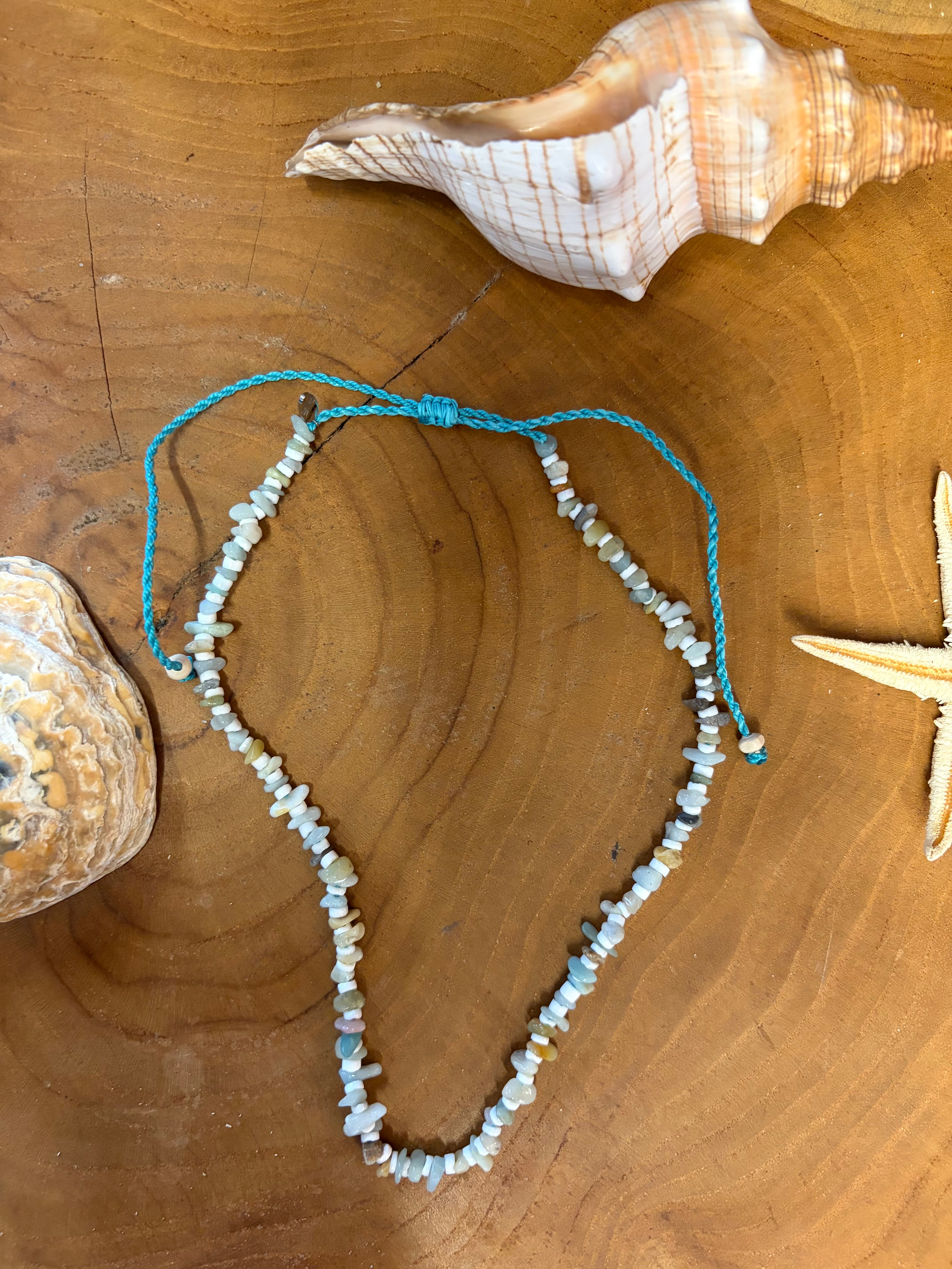 PINEAPPLE MANTA POINT SURFER NECKLACE - KALN-030