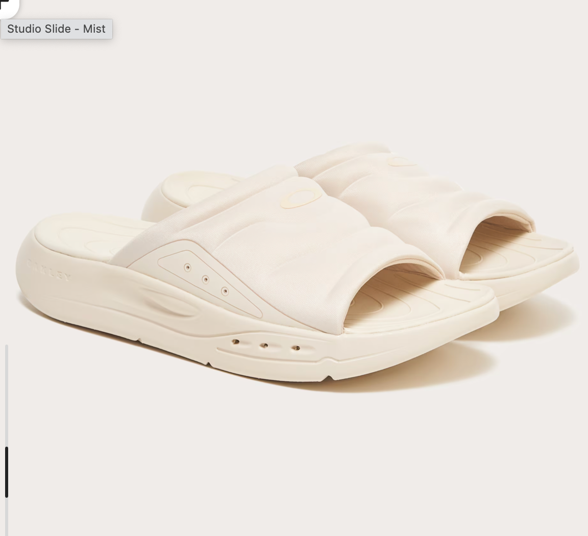 Oakley Studio Sliders