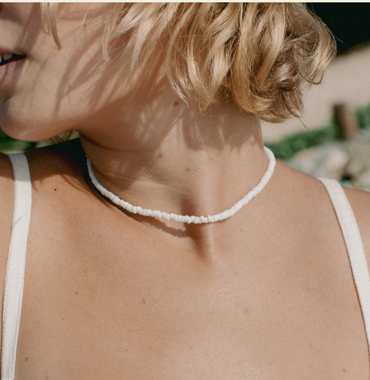 PINEAPPLE PADANGBAI PUKA SHELL NECKLACE -SHN-202